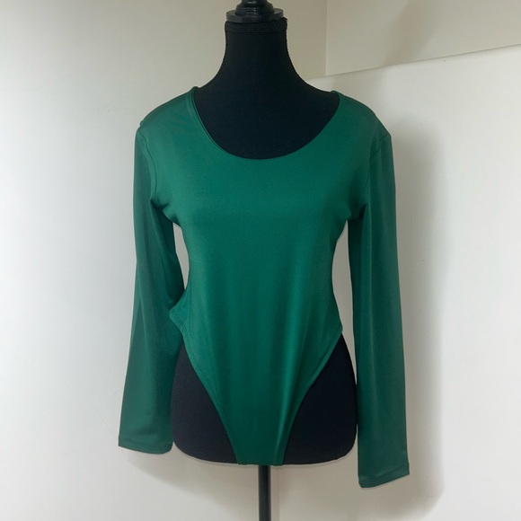 Green long sleeve bodysuit - Picture 2 of 2